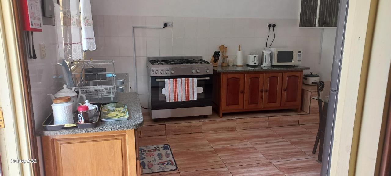 Loversnest Self Catering Anse aux Pins Exterior foto